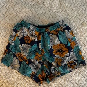 PATAGONIA BAGGIES 5” | FLORAL | SMALL